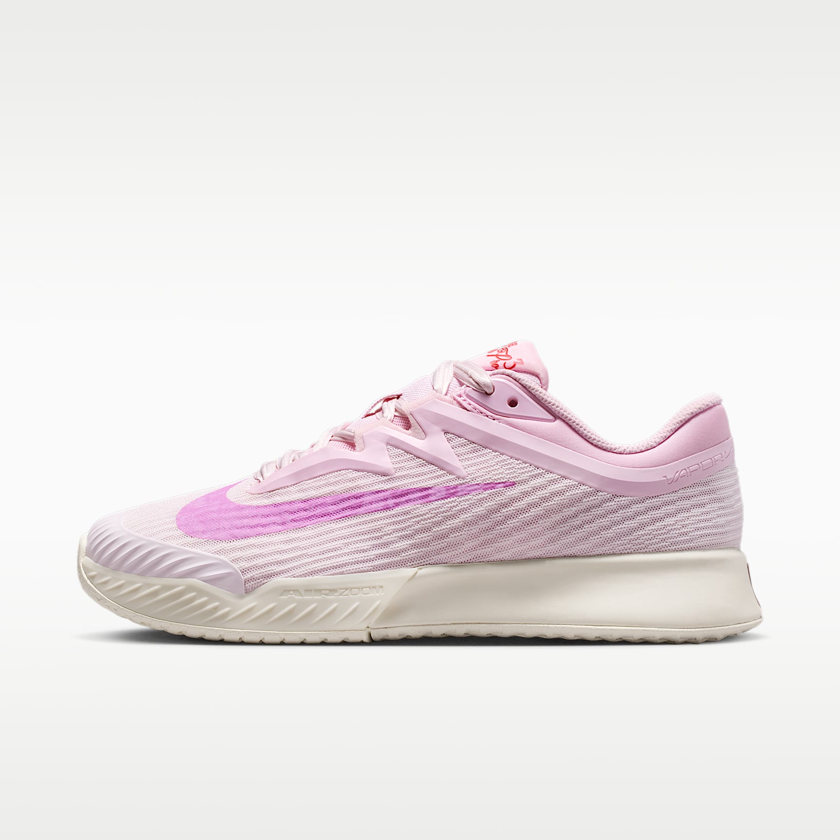 Nike Vapor Pro 3 Sert Kort Kadın Tenis Ayakkabısı. Nike TR